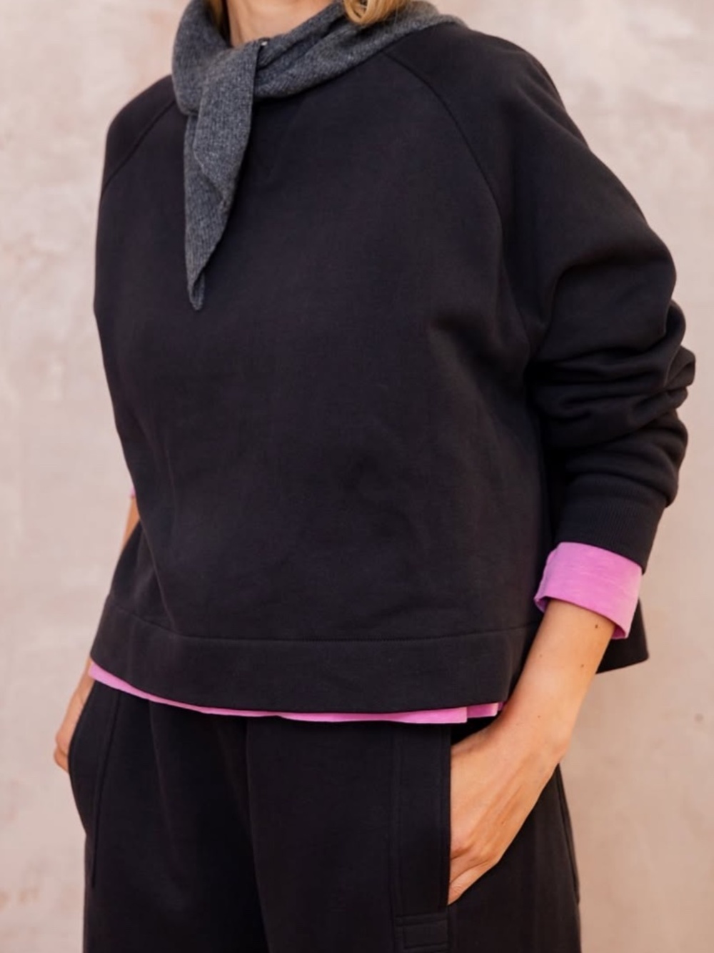 Beyond Nine Noa Fleeceback Jersey Jumper in Slate - Picture 2 of 10